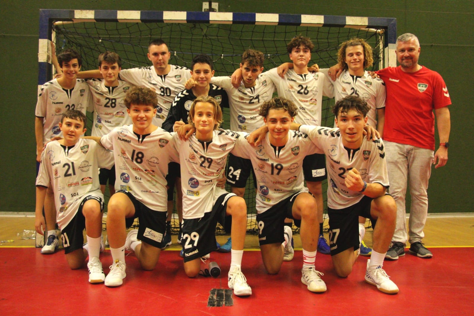 U18M-3(1) U18M-3(1)